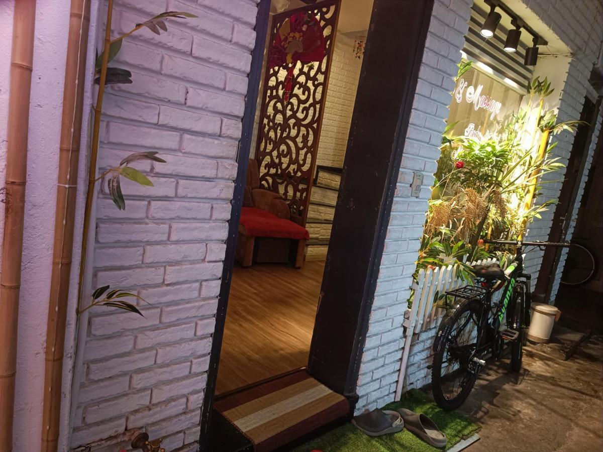 Hoan Kiem Lake Center Hanoi Exterior foto